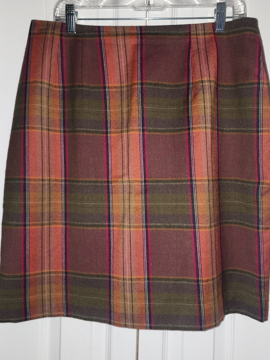 Chadwicks Dresses & Skirts - Chadwicks Olive, Rust, Brown Plaid Skirt 100% Wool